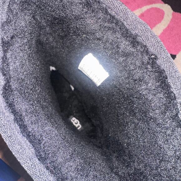 UGG Classic Short Boot x Palace Lightning - Black - Size 10 - Used - Picture 9 of 11